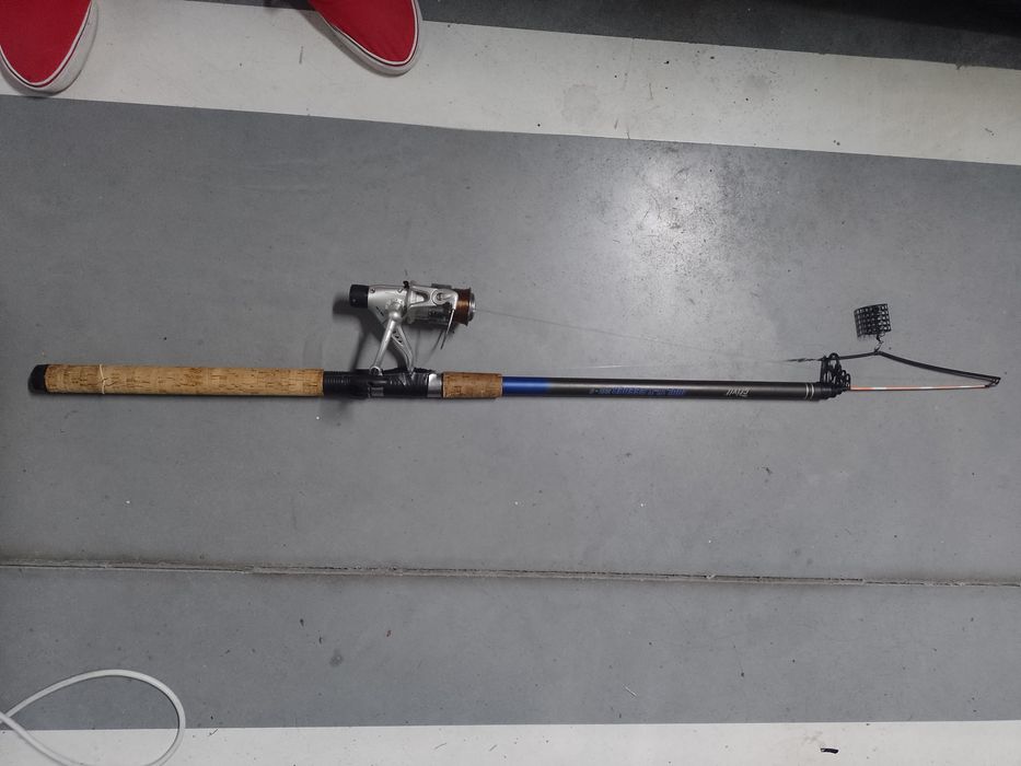 Wędka z kolowrotkiem, 300 cm, cw 100 gram