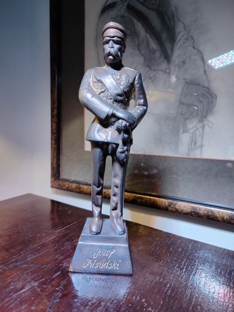 Antyk piękna cm statuetka z brązu Józef Piłsudski