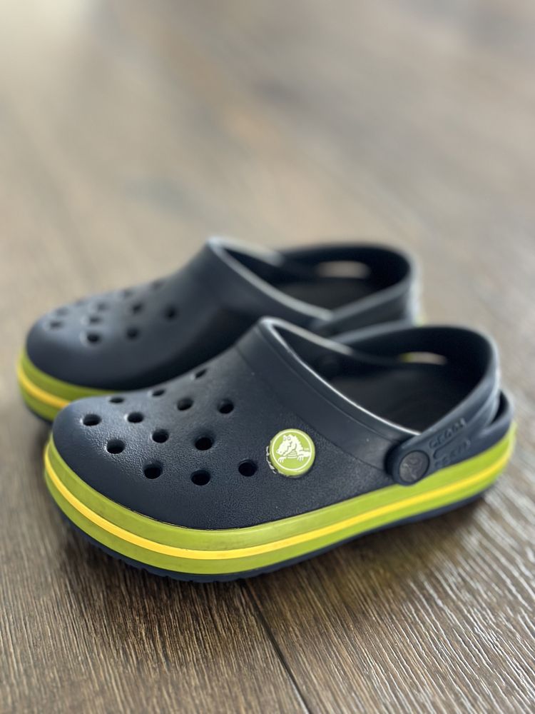 Продам Crocs розмір 27 ( С 10 )