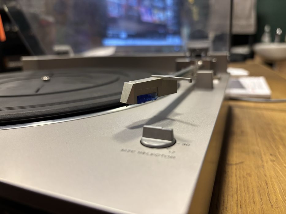 Sony PS-LX30 – gramofon automatyczny