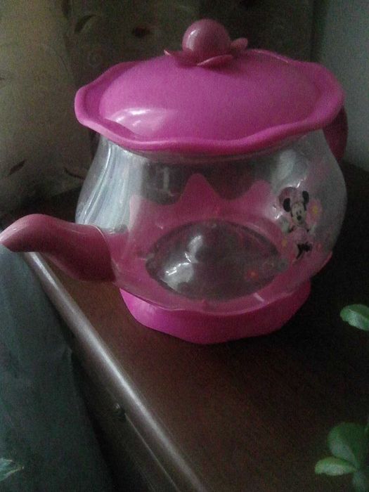 pojemnik na  zabawki  dla dziewczynki