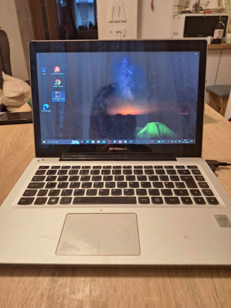 Lenovo Ideapad  i3