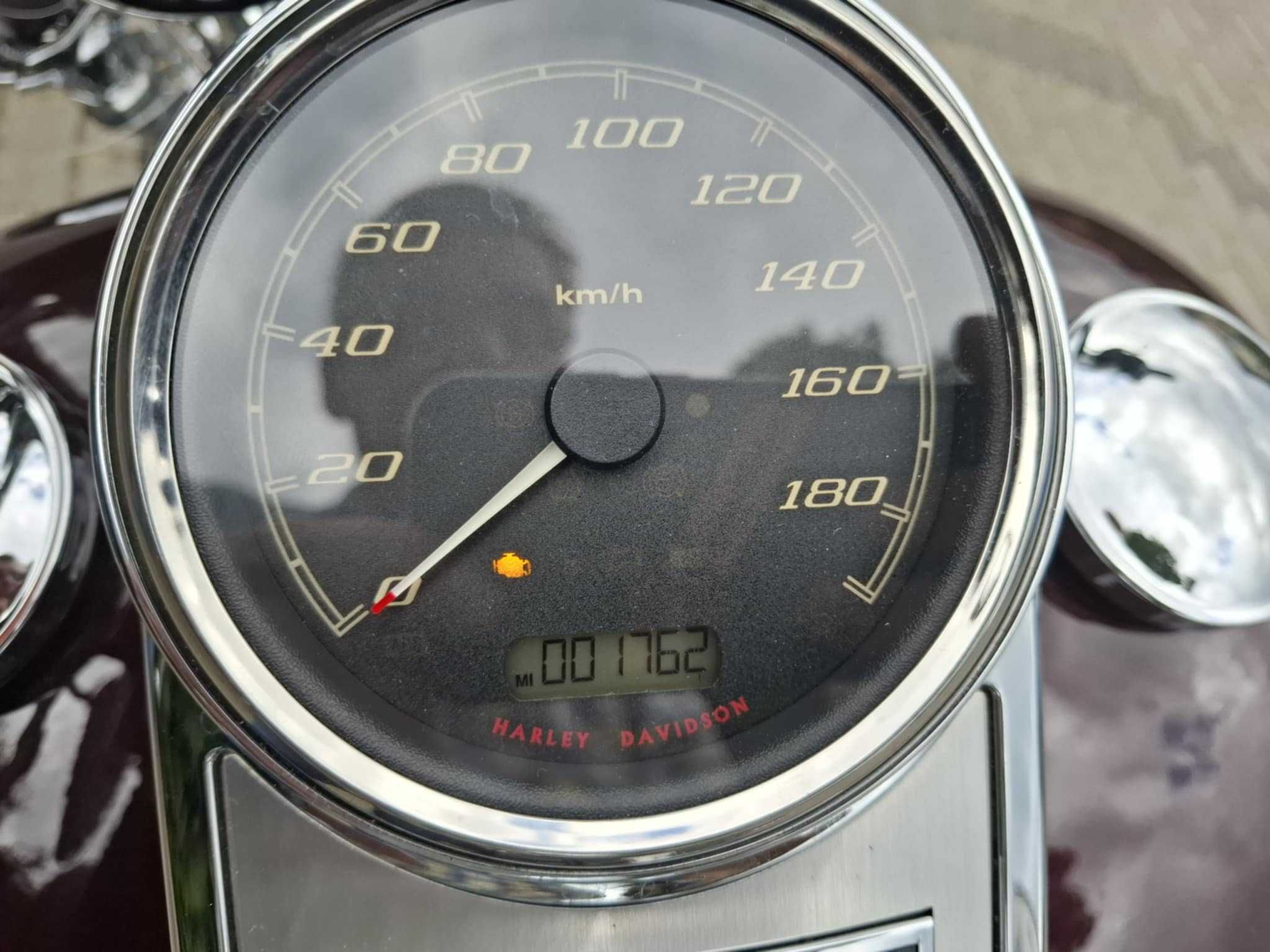 HARLEY DAVIDSON FLHR rok 2021  1760 mil