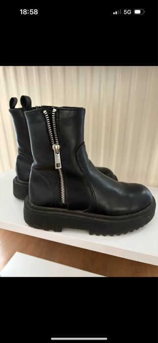Botki dziecuece Zara rozmiar 30