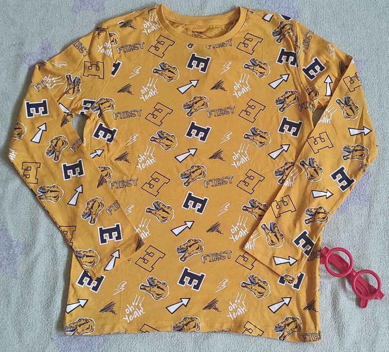 Теніска хлопчача (Нова)(9-10 років)