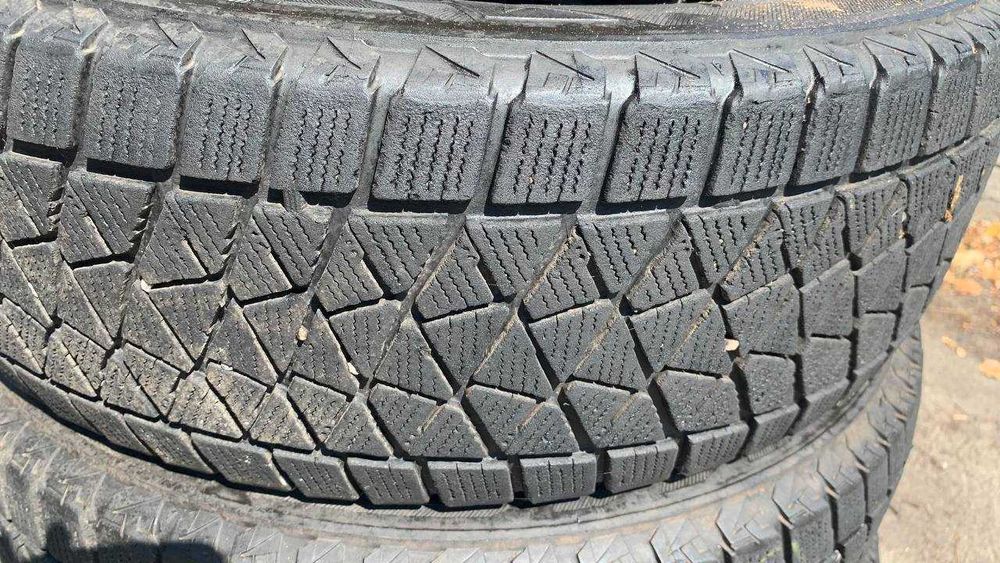 215/65 R16 98S Bridgestone Blizzak DM-V2, зимова, комплект