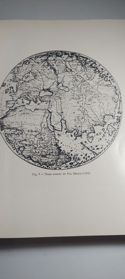 Mundos Novos do Mundo - António Alberto Banha de Andrade (1972)