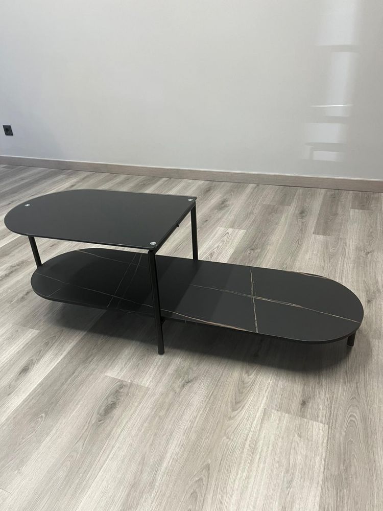 Mesa de centro preta JOM 130cm