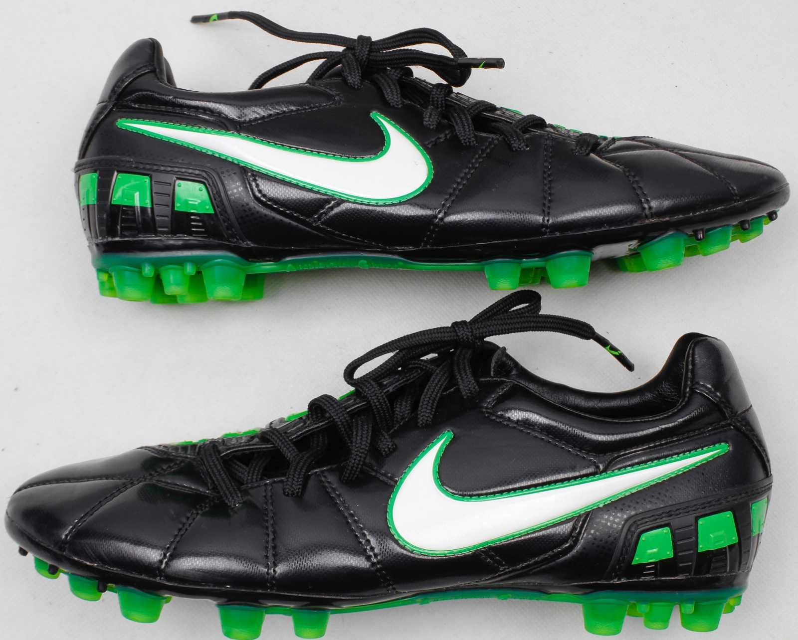 Nike total 90 Strike III AG Buty Korki Lanki 40