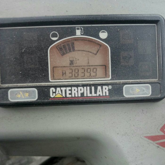 Продам міні-екскаватор CAT 301.8