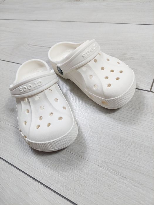 Тапочки сабо сланці CROCS р.С11 р.28,колір молочний
