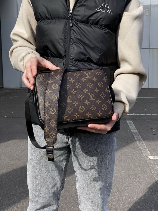 Мужская сумка Louis Vuitton чоловіча сумка бананка барсетка месенджер