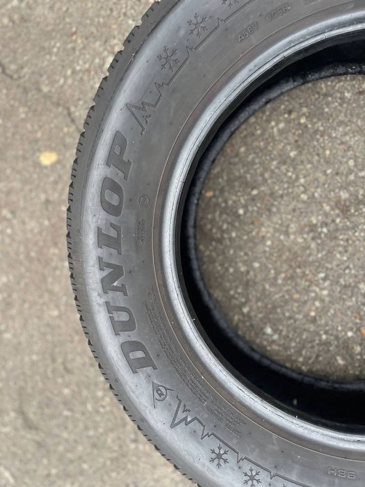 Шини 215/65 r16 Dunlop