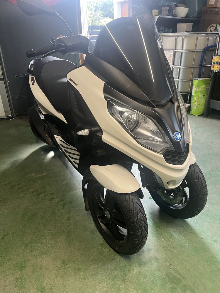 Piaggio mp3 300 kat.B faktura vat