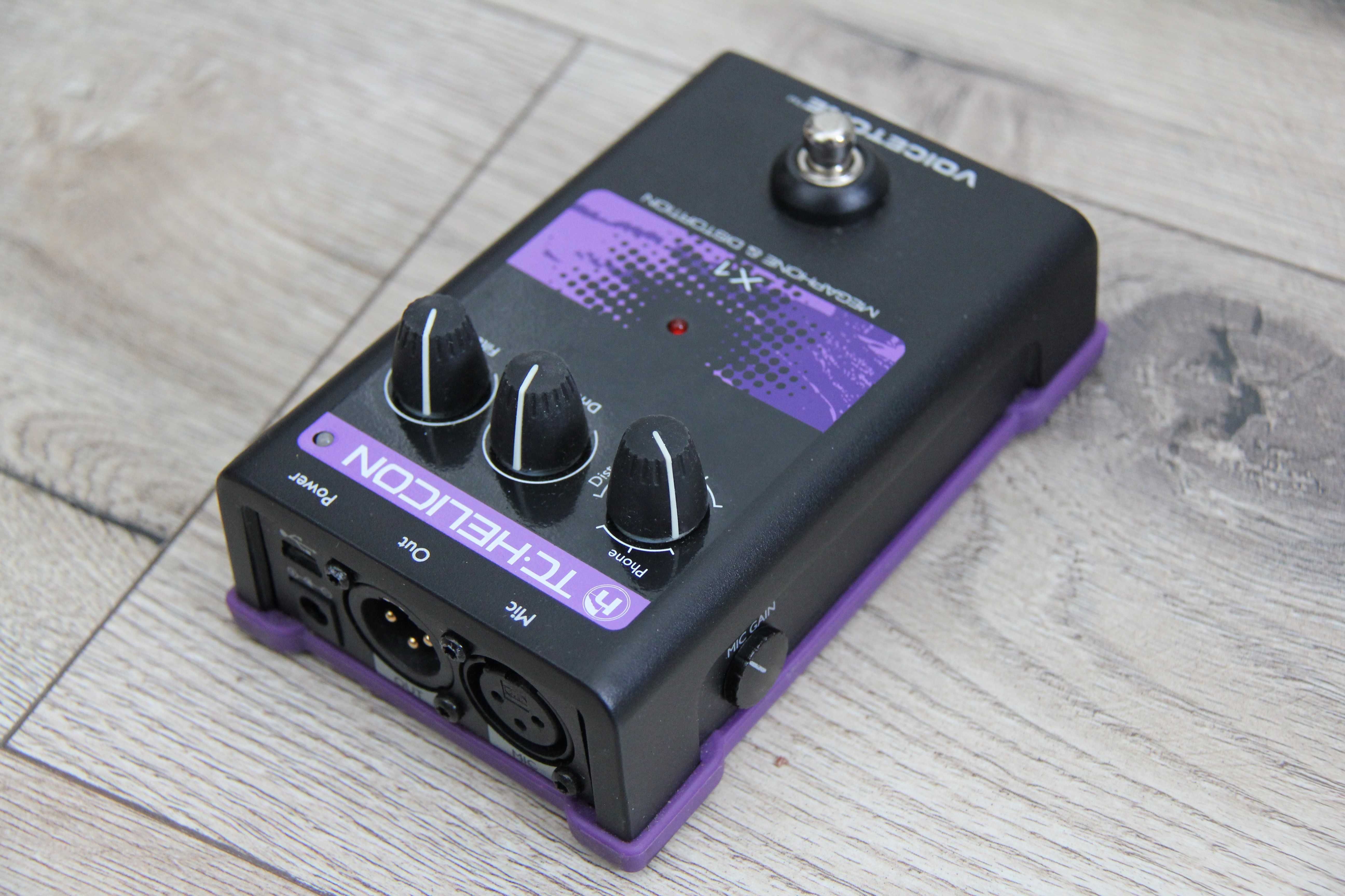 TC Helicon VoiceTone X1 Megaphone & Distortion