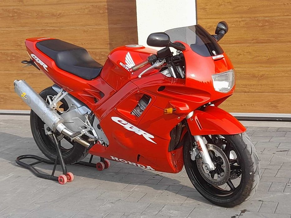Honda CBR 600F. Śliczna.
