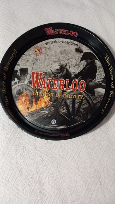 Продам рознос розмальовані, в середині противослизьке покриття.