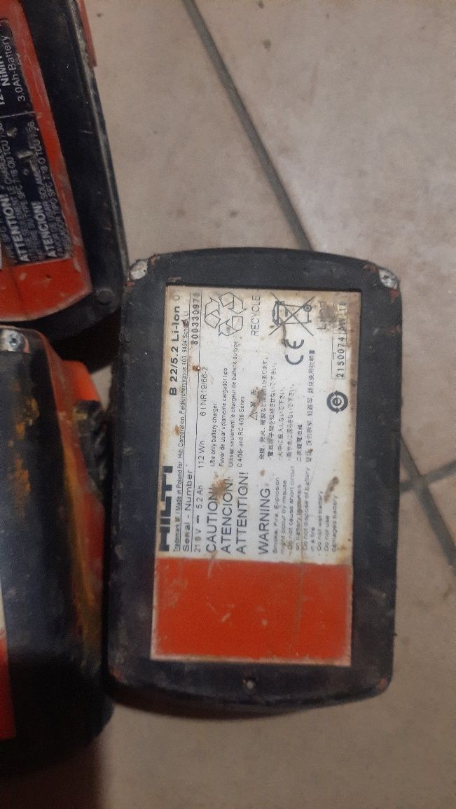 Baterie HILTI B22 5.2 uszkodzone 80zl sztu