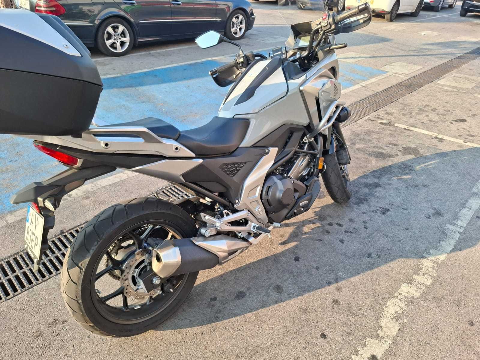 MOTO HONDA NC750X DCT