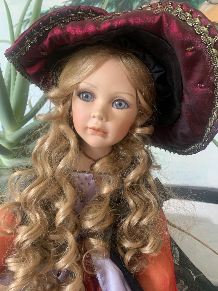 Lalka porcelanowa 60 cm