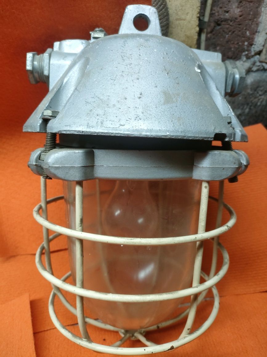 Lampa owp 200. Stan idealny