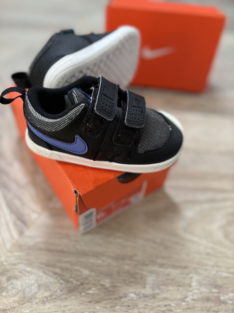 Adidasy r.22 NIKE Pico 5