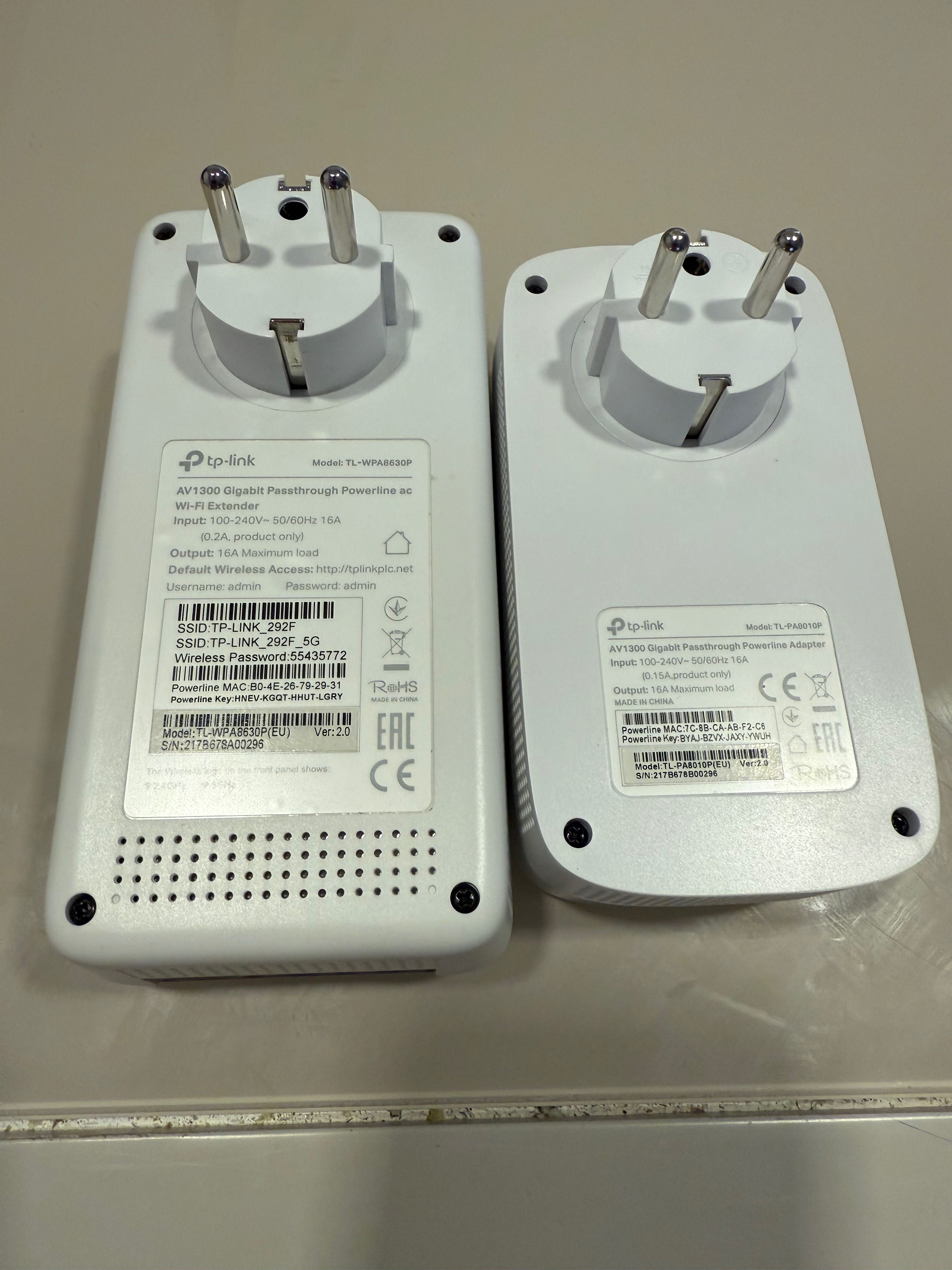 Kit AV1300 Tp-Link Wi-Fi Powerline TL-WPA8630P + TL-PA8010P