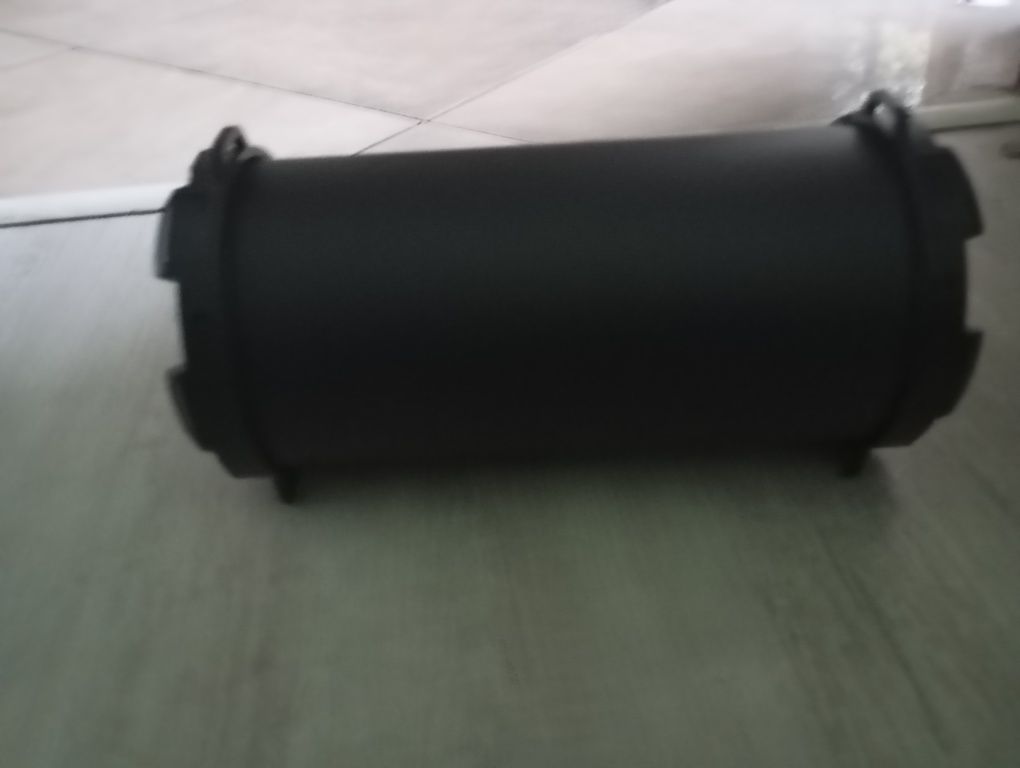 Głośnik blow bazooka