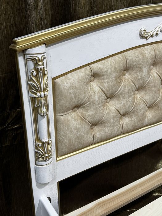 Ліжко дубове 160х200,матрац