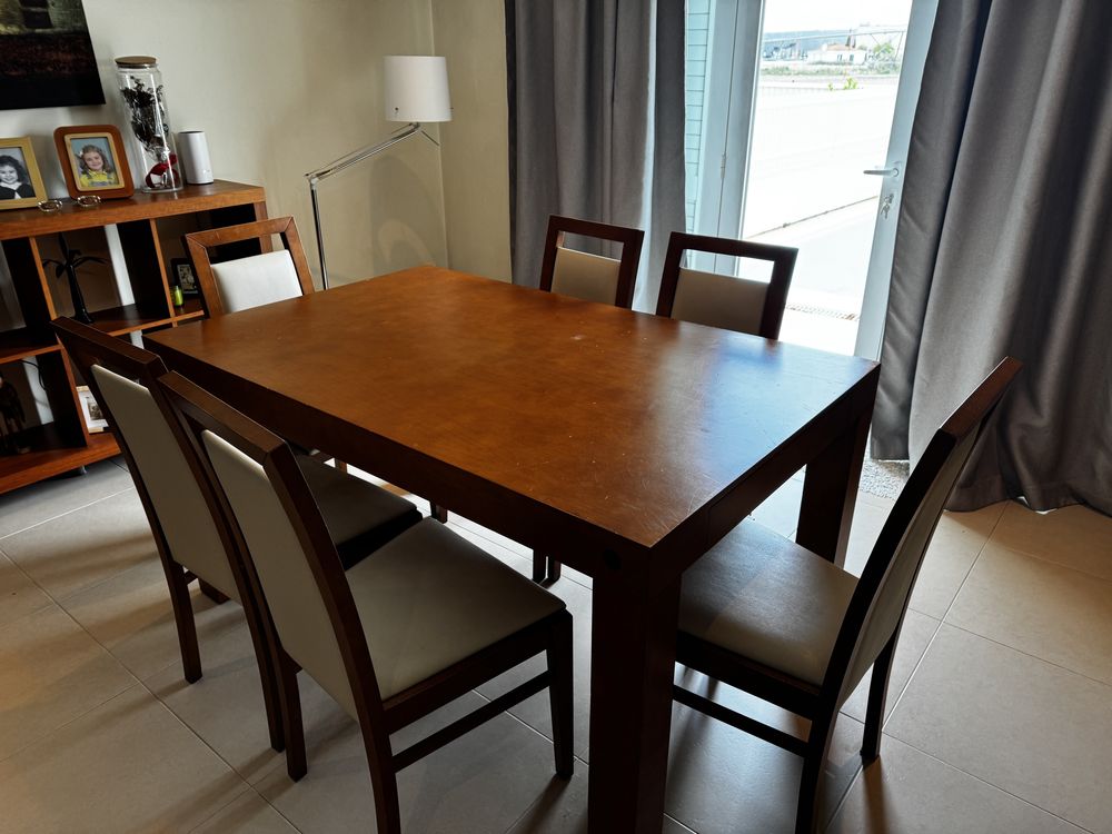 Mesa Antarte 1,5mt extensivel a 2,5mt e 10pax