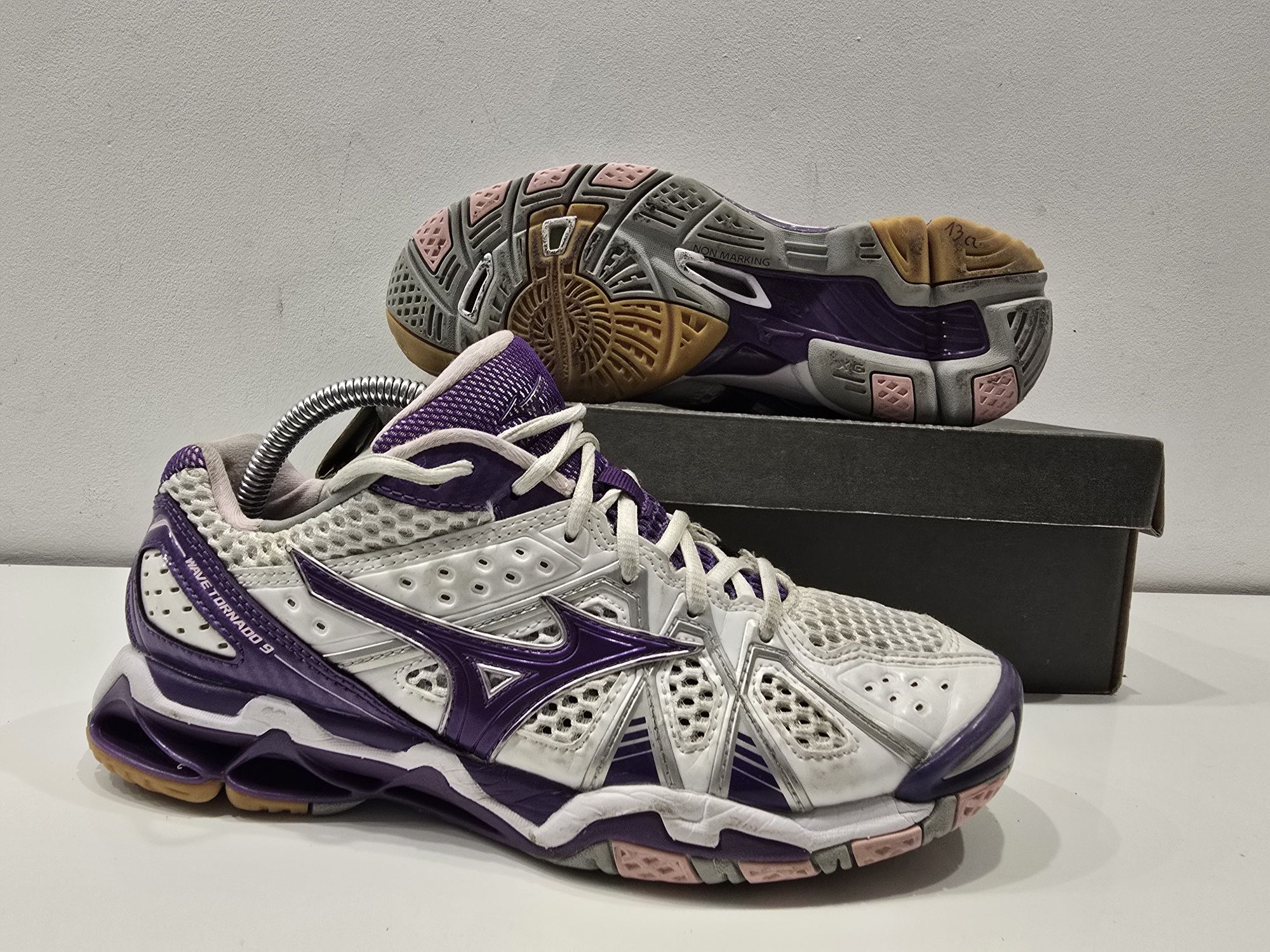 Oryginalne Mizuno najnowszy model Wave Tornado 9 2024 Dynamotion Fit