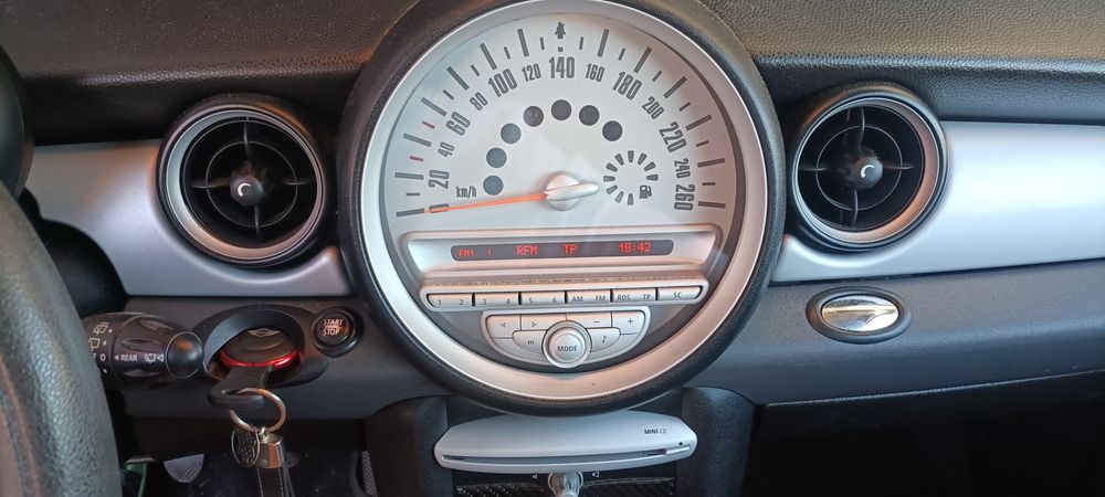 Mini 1.6cc 90cv versão Clubman