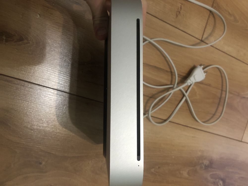 Apple Mac Mini 2010 Apple