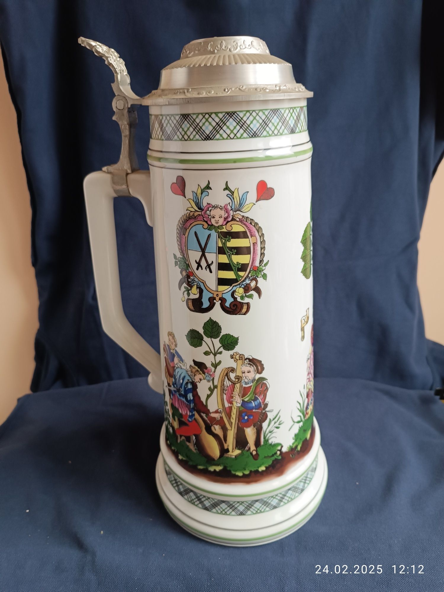 Kufel herbowy kufel rezerwisty porcelana lichte Niemcy porcelana GDR