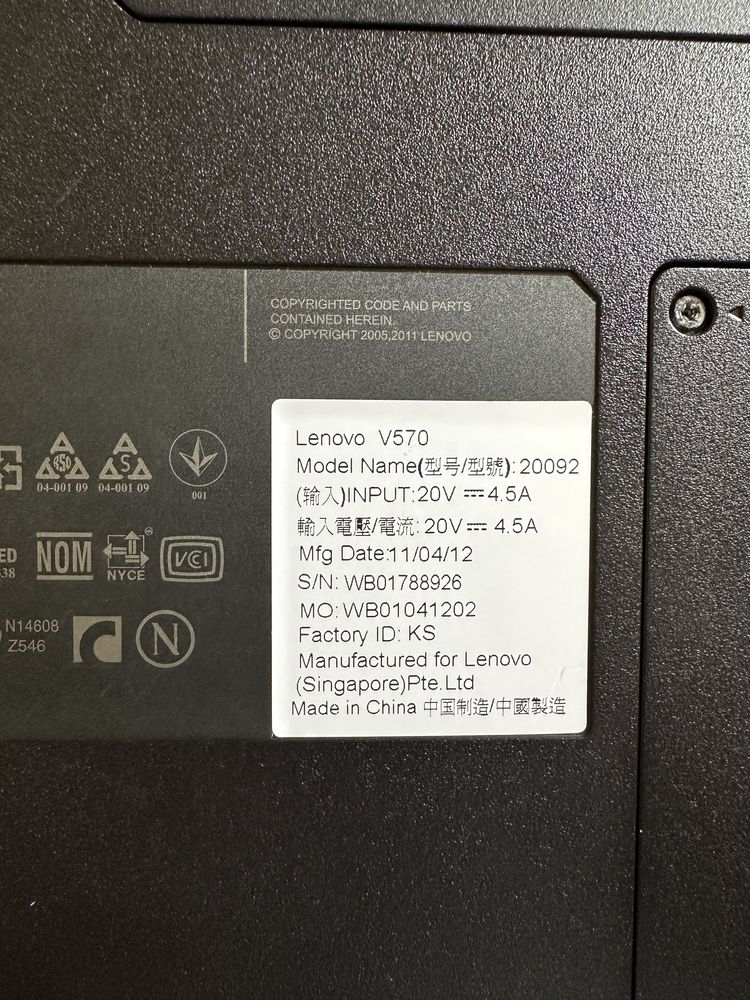 Lenovo v570 core i3