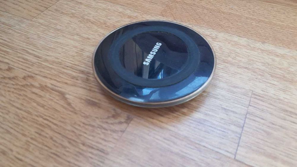 Беспроводная зарядка Samsung 2.0A