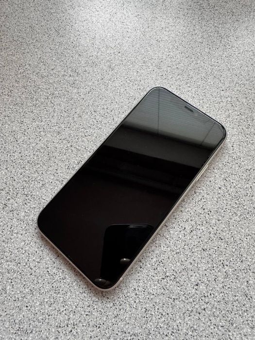 Продам Iphone 11