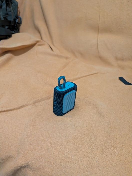 Портативна колонка JBL go 3.