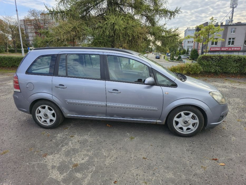 Opel Zafira B 1.9CDTI 120KM