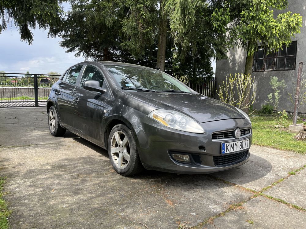 Fiat bravo II 1.9 , 2 kpl kół.