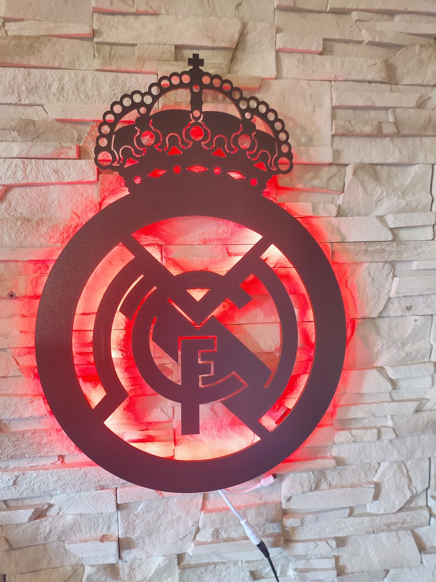 FC Real Madryt Obraz LAMPKA LED 3D na ścianę Herb Piłkarski zasilanie