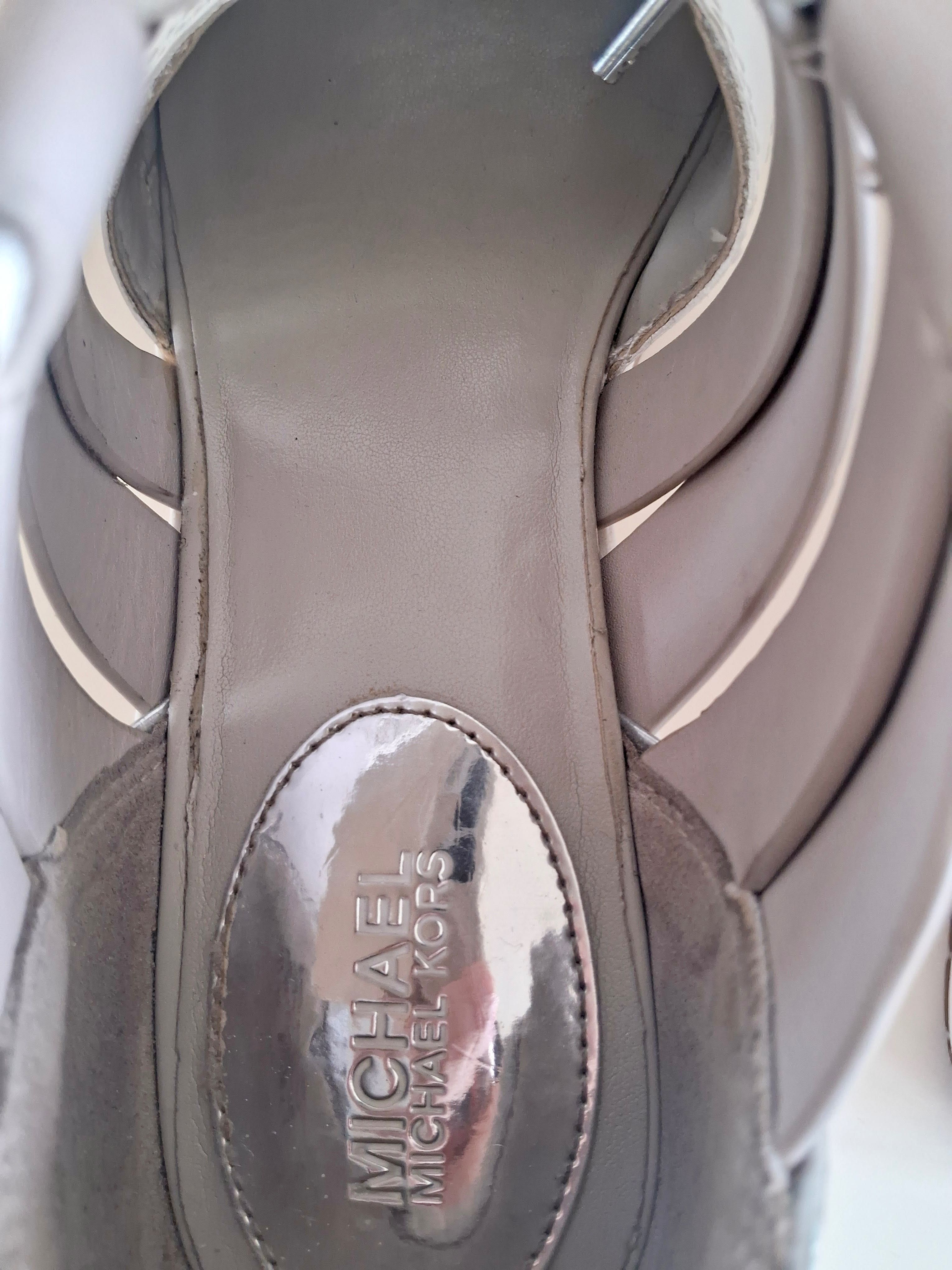 Літні жіночі кросівки з шкіри Michael Kors, розмір 7,5 US