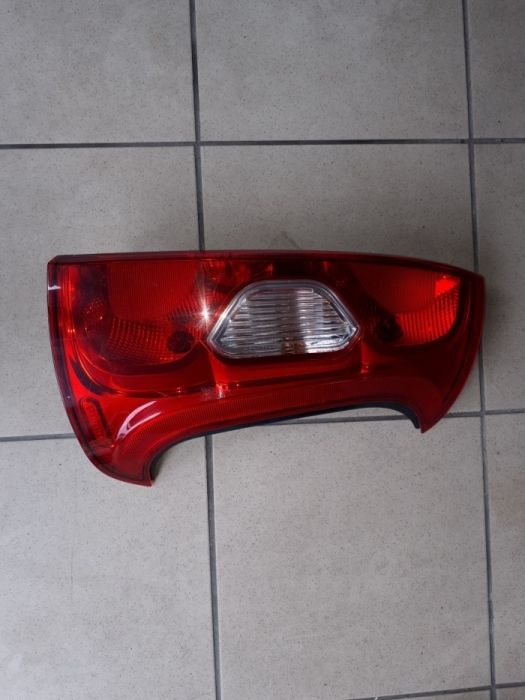 Lampa prawy tył Fiat Panda III