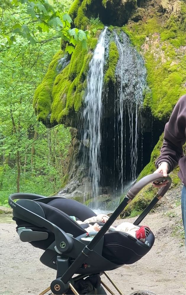 Автокрісло Cybex Cloud T i-Size Plus Sepia Black