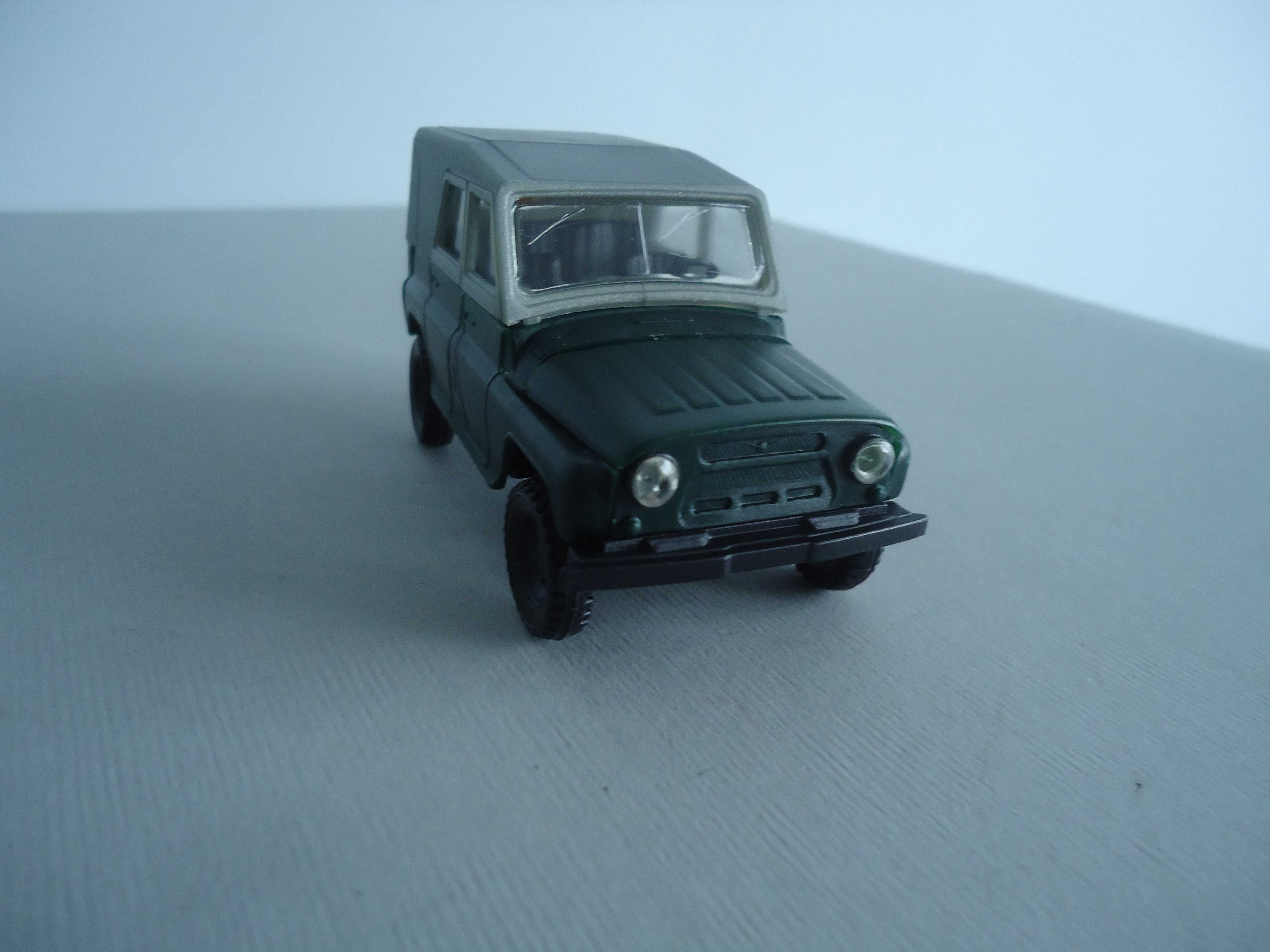 УАЗ 469 Одесса, Херсон, коробки, модель 1:43 СССР, игрушка 3шт.