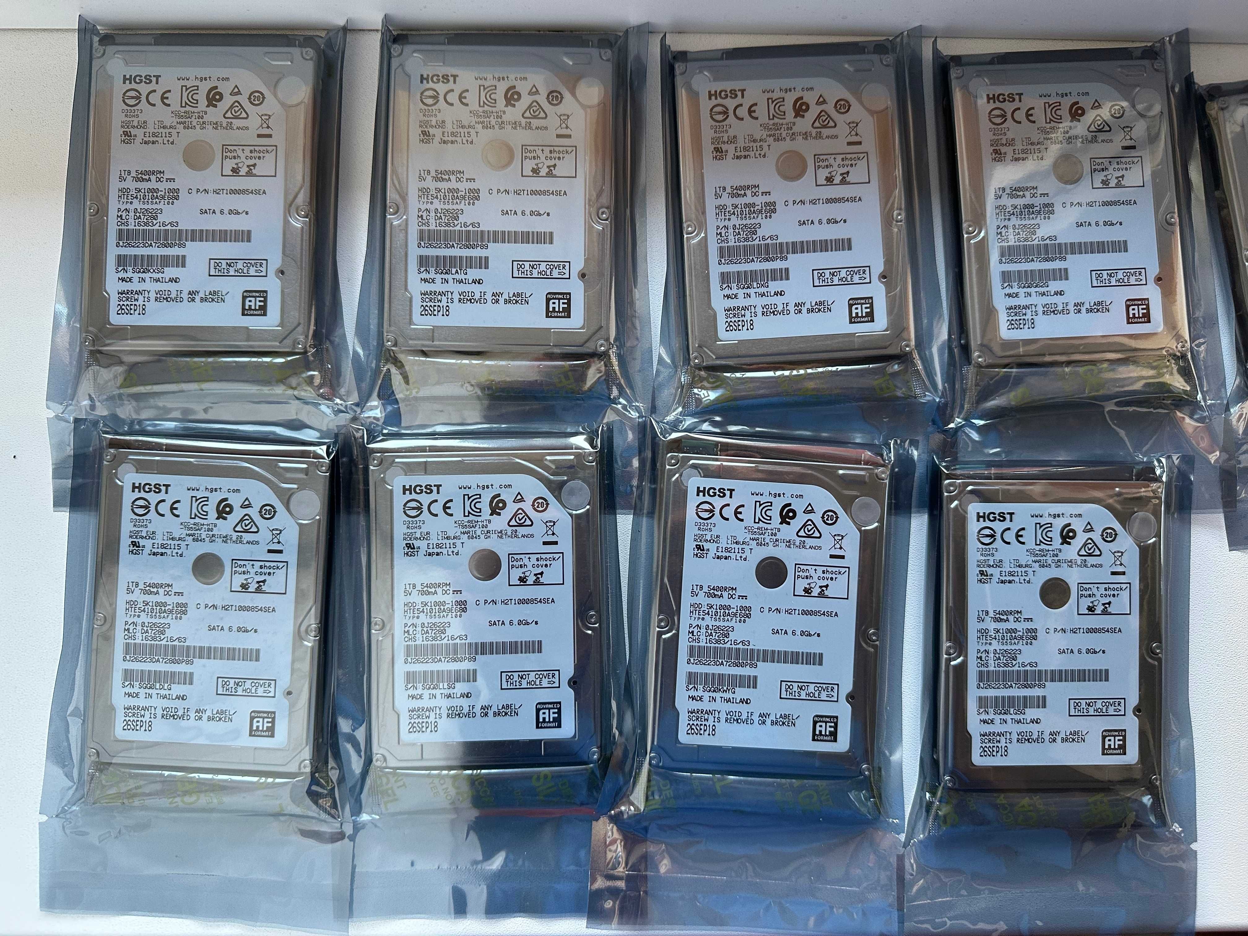 Жорсткий диск для ноутбука 2.5 HGST - 1000GB НОВіІ!!