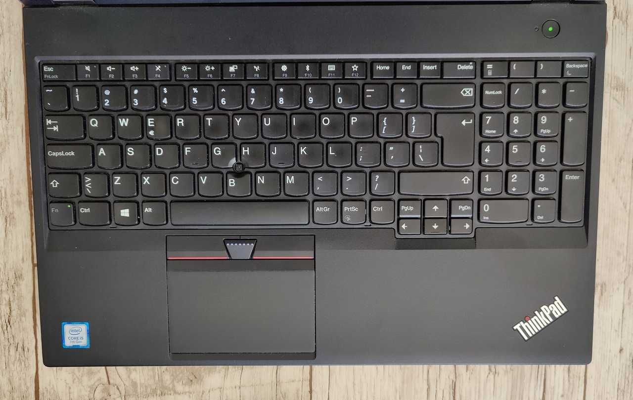 Laptop Lenovo L570 15.6" FHD I5 7200u 8/240GB SSD bat 13h