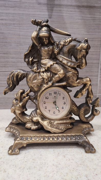 Zegar Św Jerzy Mosiądz.