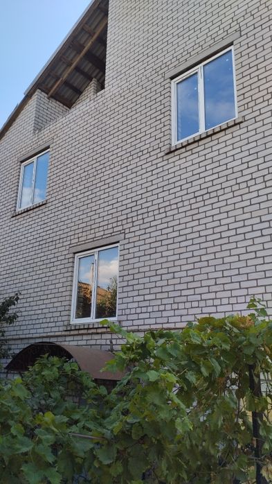 Продаю дом- недострой, пер. Железнодорожный, 25000 дол. Сша торг