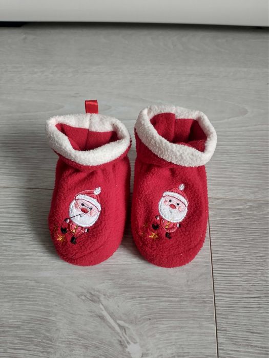 Kapcie / bamboszki świąteczne